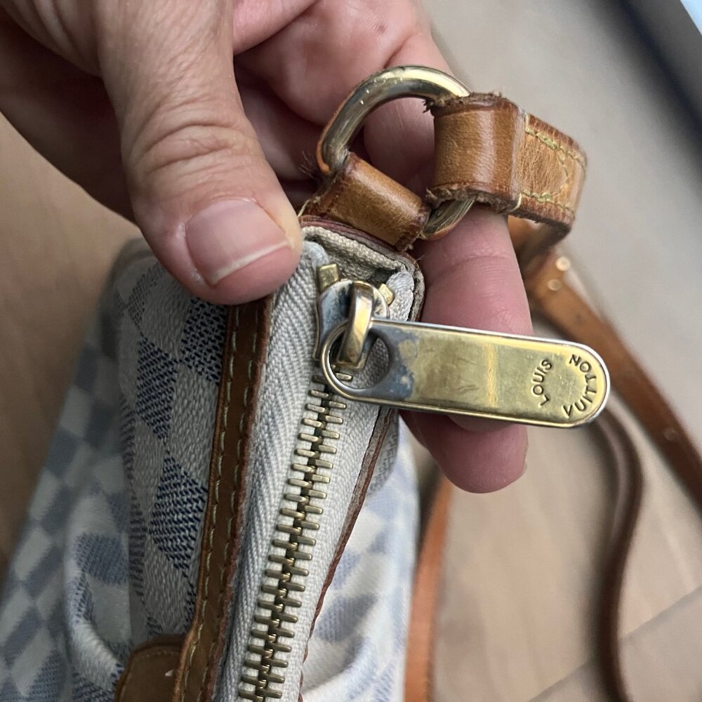 Louis Vuitton Damier Azur Crossbody Bag in White and Brown - Picture 5 of 16